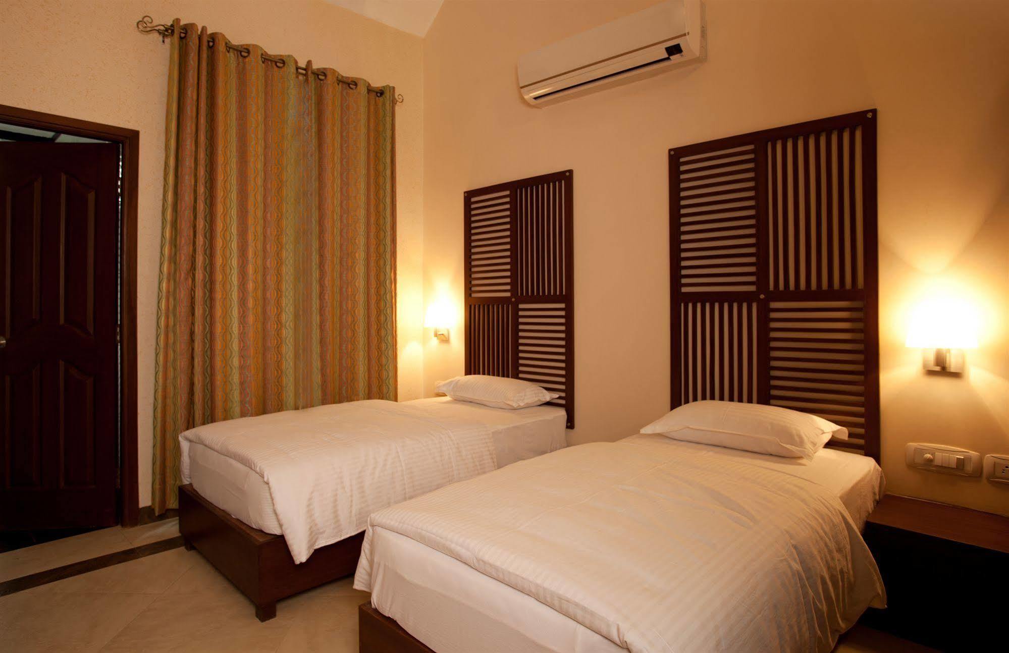 Shri Radha Brij Vasundhara Resort & Spa Govardhan Exterior foto